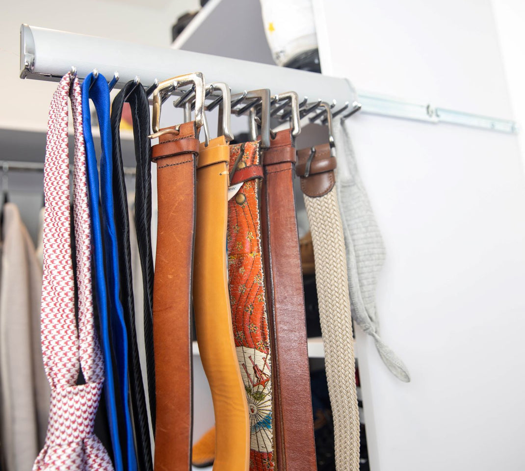 Christina's Corner //  How to Organize Your Belts!