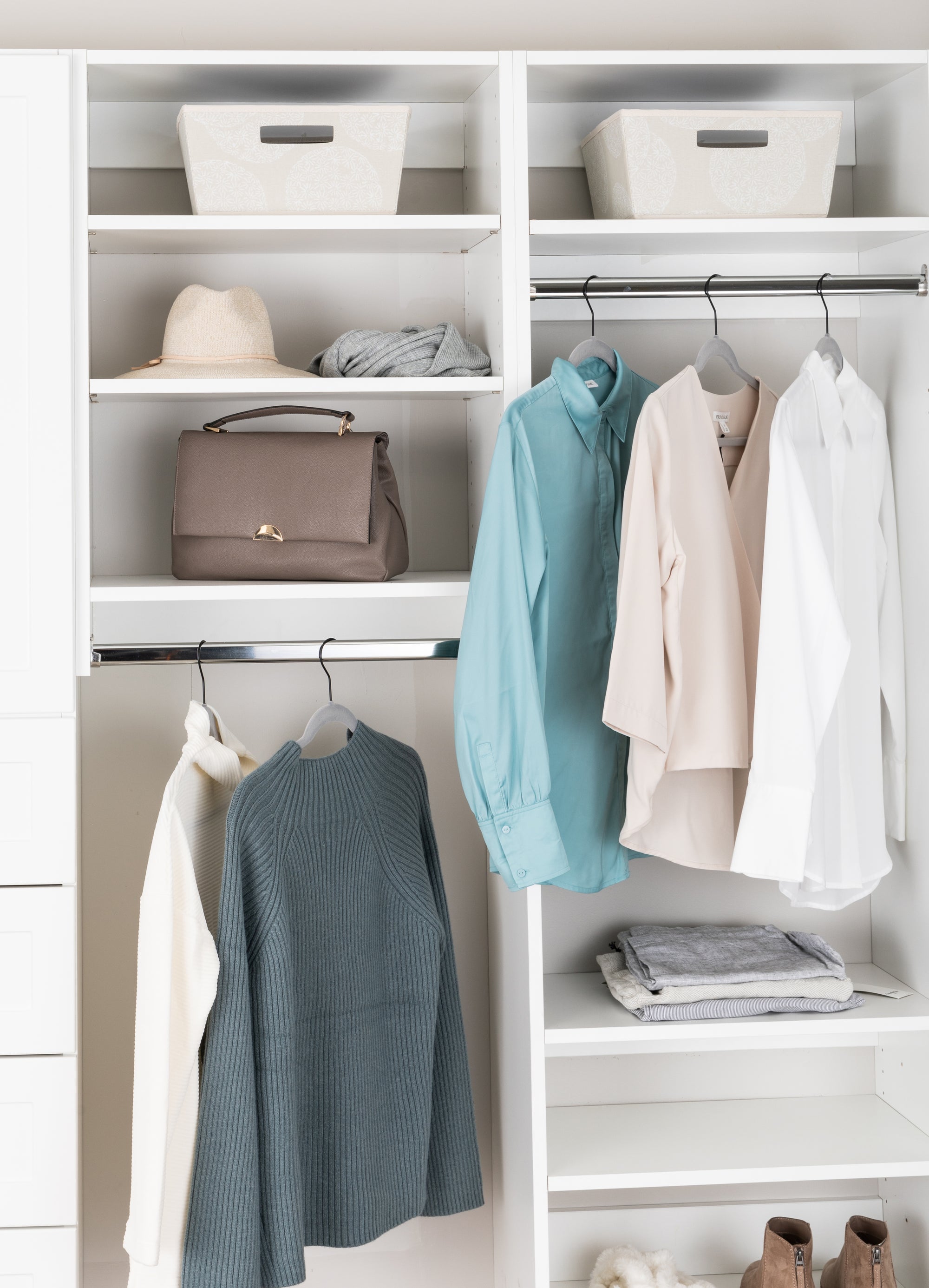 How to Organize a Small Closet with Lots of Clothes