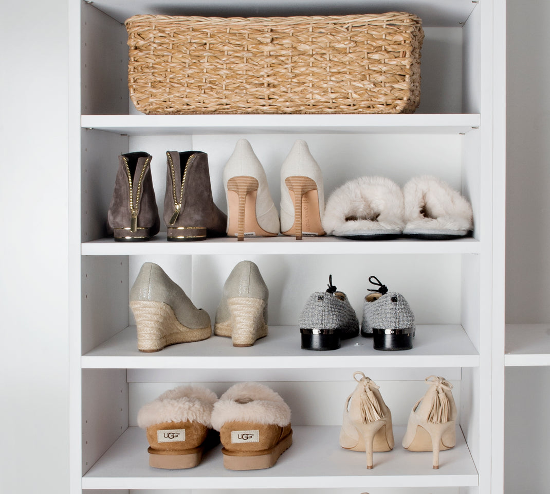 Why You Need Custom Closets for Your Living Room