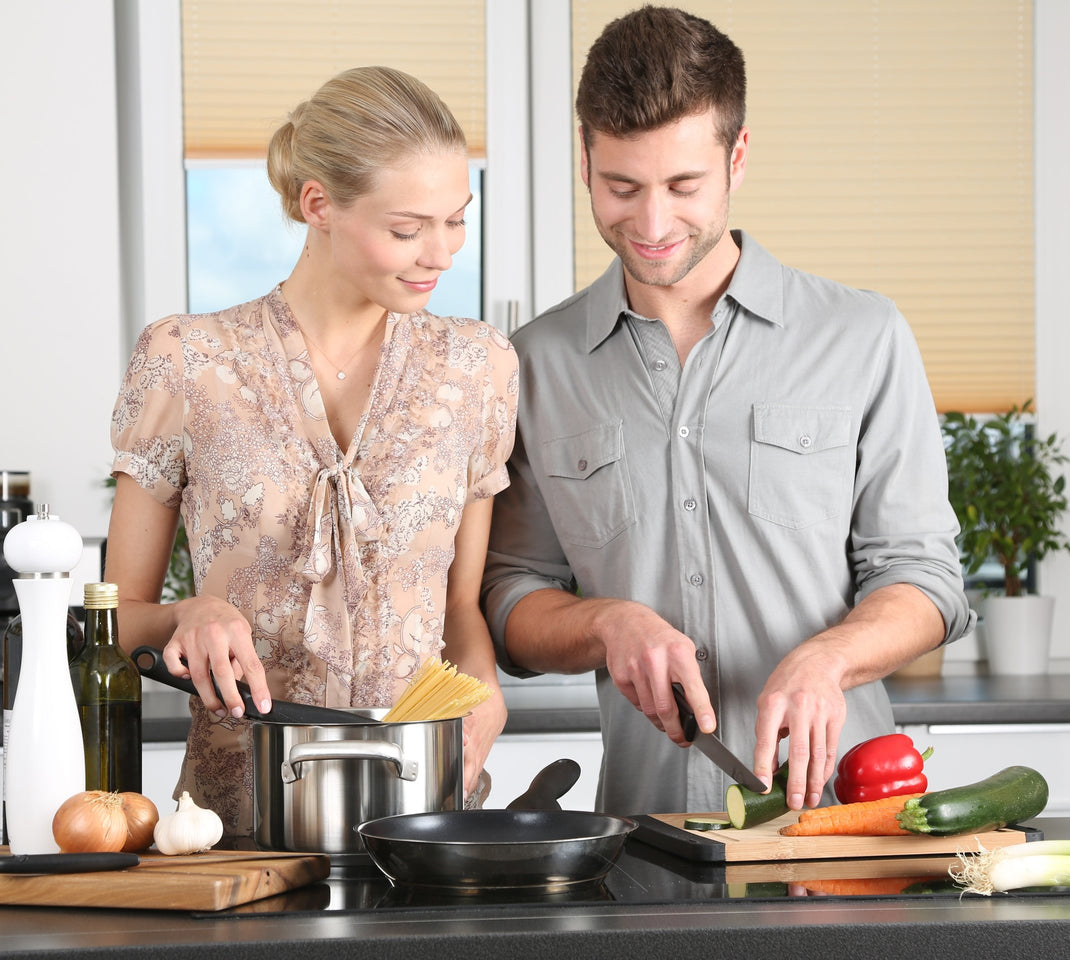 Holiday Hosting: 6 Tips to Prepare Your House for Guests